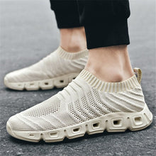 Load image into Gallery viewer, Men's Mesh Breathable Running Shoes