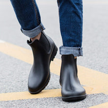 Load image into Gallery viewer, Men&#39;s Waterproof Non-Slip Low Heel Boots
