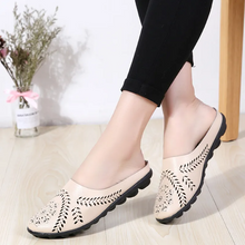 Load image into Gallery viewer, Women&#39;s Casual Breathable Slippers
