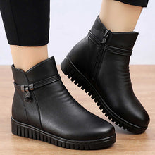 Load image into Gallery viewer, Women&#39;s Waterproof Warm Leather Boots
