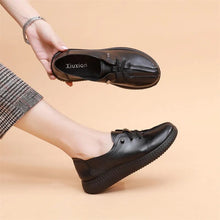 Load image into Gallery viewer, Women&#39;s Comfy Leather Shoes
