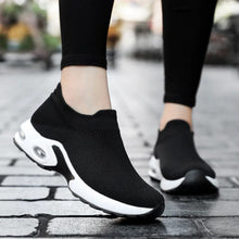 Load image into Gallery viewer, Women&#39;s Comfortable Breathable Walking Shoes
