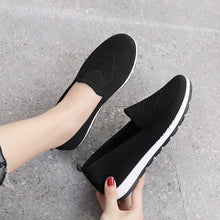 Load image into Gallery viewer, Women&#39;s Breathable Walking Shoes
